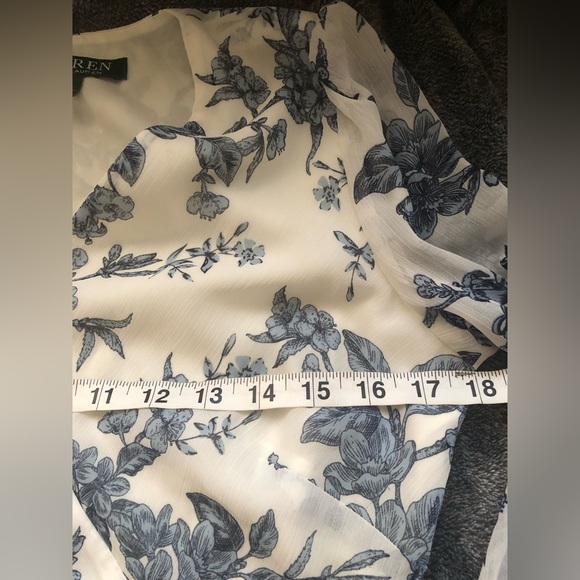 NWT Lauren Ralph Lauren Chiffon Blue and White Floral Maxi Dress Size 4 - Picture 6 of 8